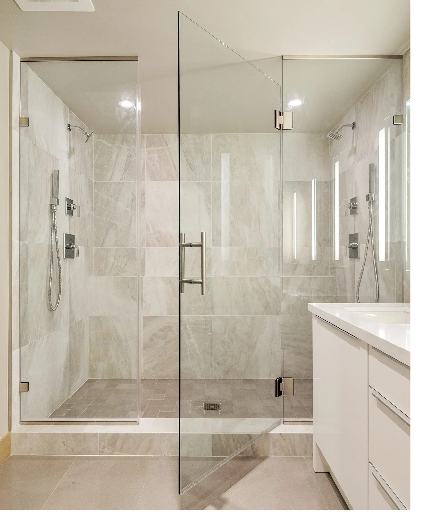 Glass work in karaikudi